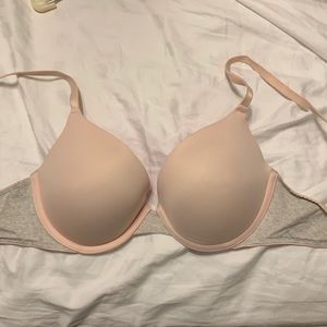 Victoria’s Secret Pink Wear Everywhere Push-Up Bra